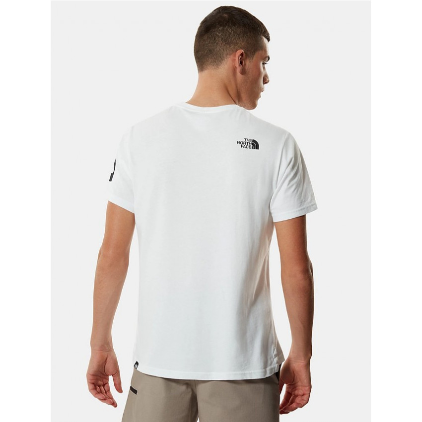T-shirt Blanc Homme THE NORTH FACE logo noir Référence : NF0A4M6N FN4 E-shop CLOANE