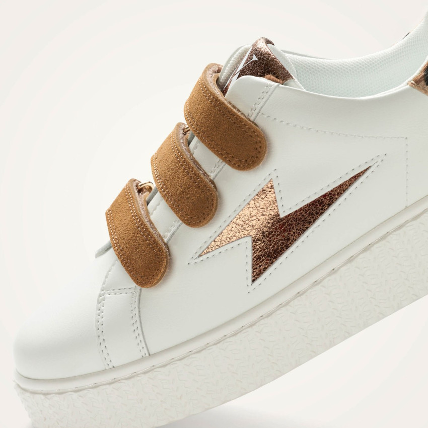 Baskets Femme Vanessa Wu DELIA Blanc et Camel Cloane Vannes BK2754