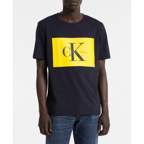 T-shirt homme calvin klein jeans bleu Marine jaune référence J30J307427 402, Cloane Square Vannes 