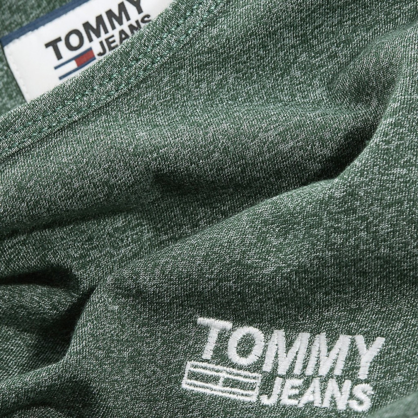 t-shirt homme tommy hilfiger jeans vert chiné coupe regular manches courtes, chez cloane a Vannes
