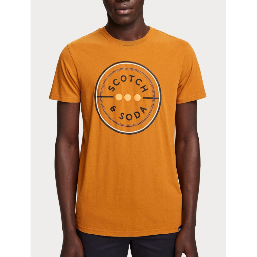 Tshirt Scotch & Soda homme Camel Orange logo poitrine réf 153625 chez Cloane, magasins vetements de marques a Vannes