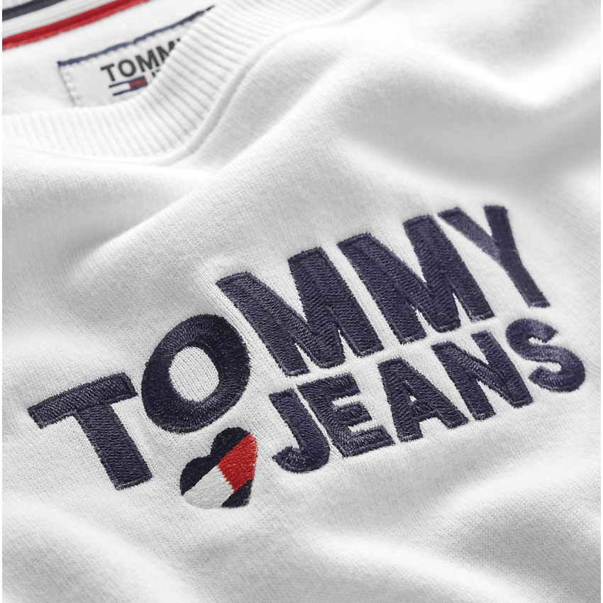 Sweat TOMMY JEANS Blanc, logo coeur pour femme référence DW0DW07804 