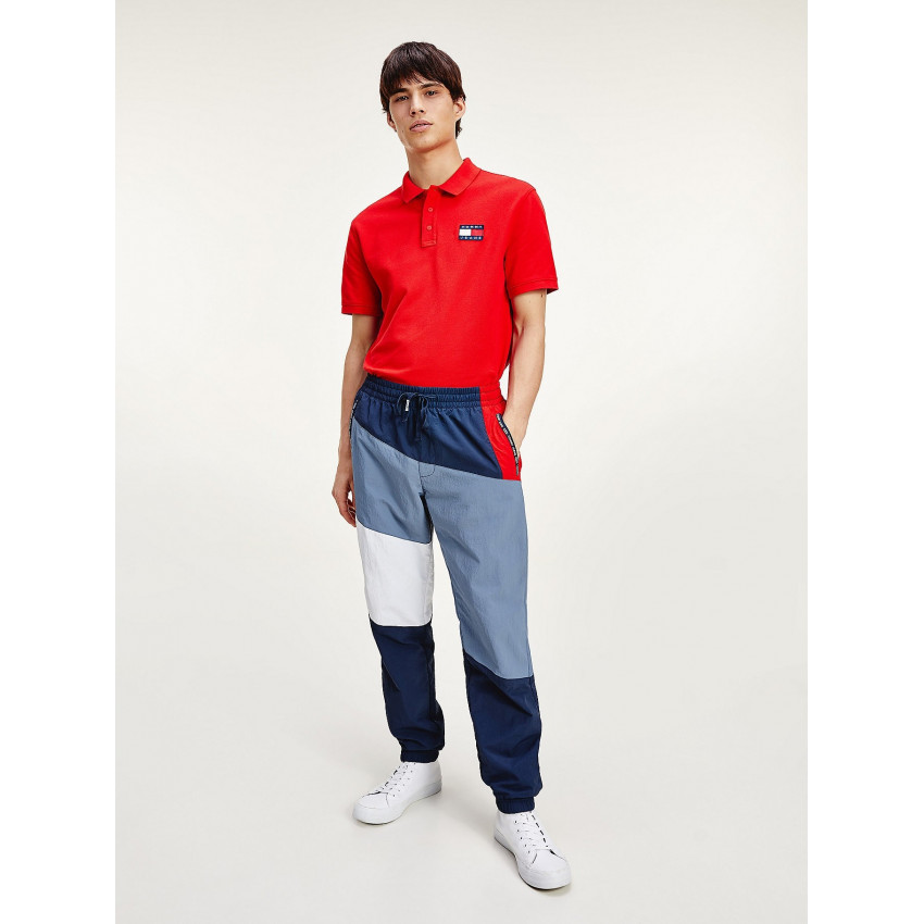 Polo Homme Tommy Jeans Badge Rouge DM0DM07456, e-shop CLOANE, boutiques de vêtements à Vannes